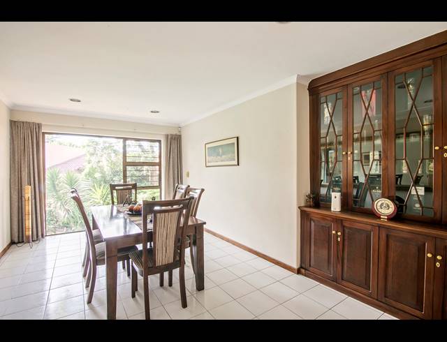 3 BEDROOM HOUSE RENTED IN LONEHILL